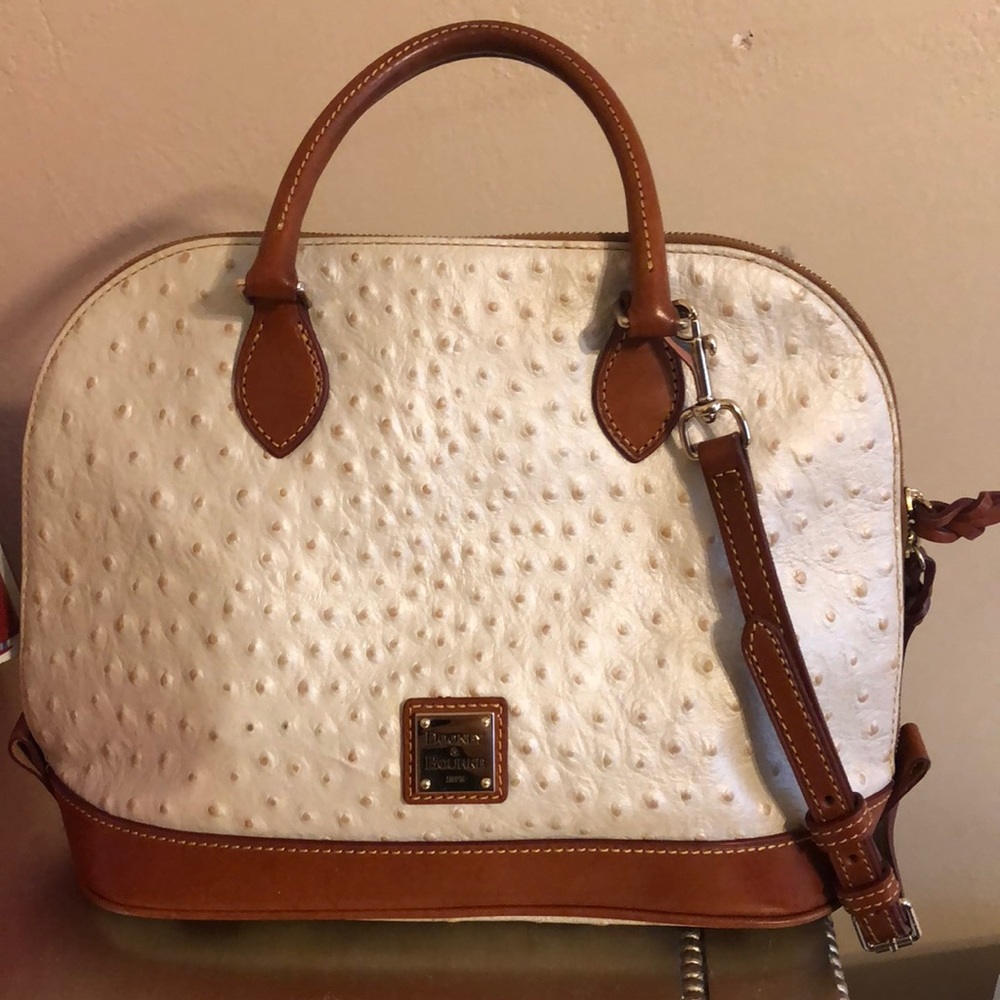 Dooney and Bourke unique ivory handbag